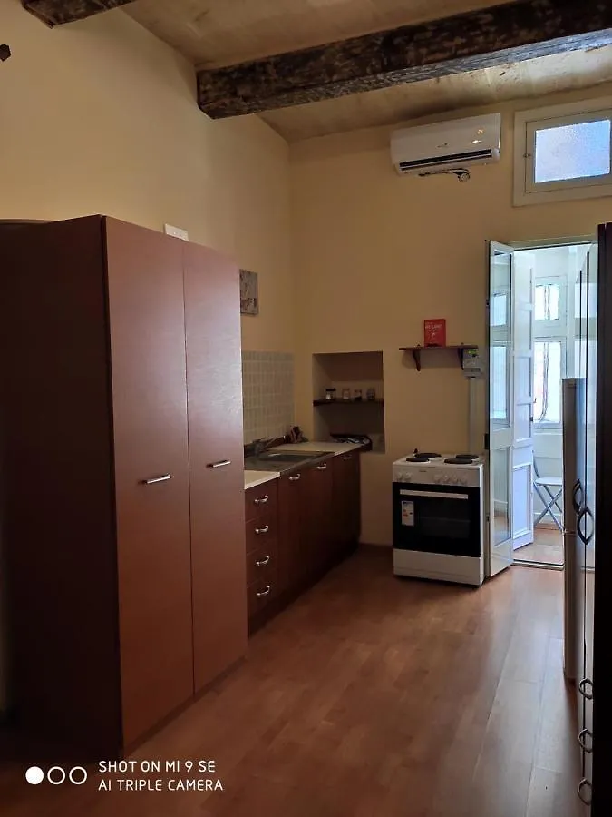 Floriana One Bedroom Studio House شقة إيل فورجانا